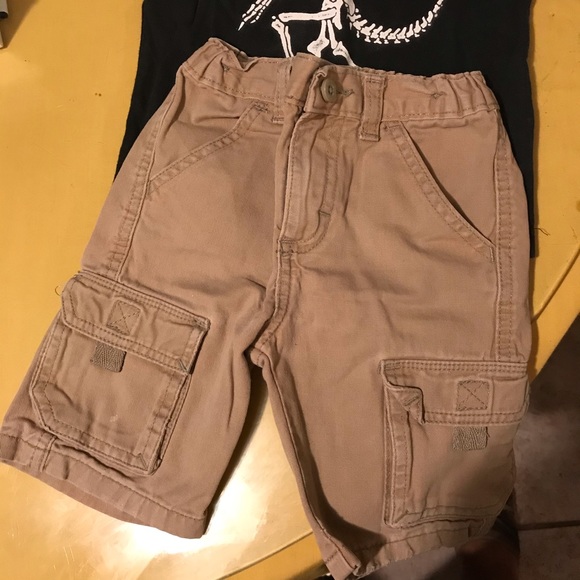 Short size 2 - Picture 2 of 6